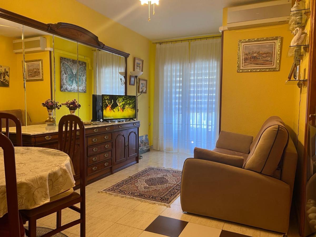 Apartament Montana Torrevieja Esterno foto