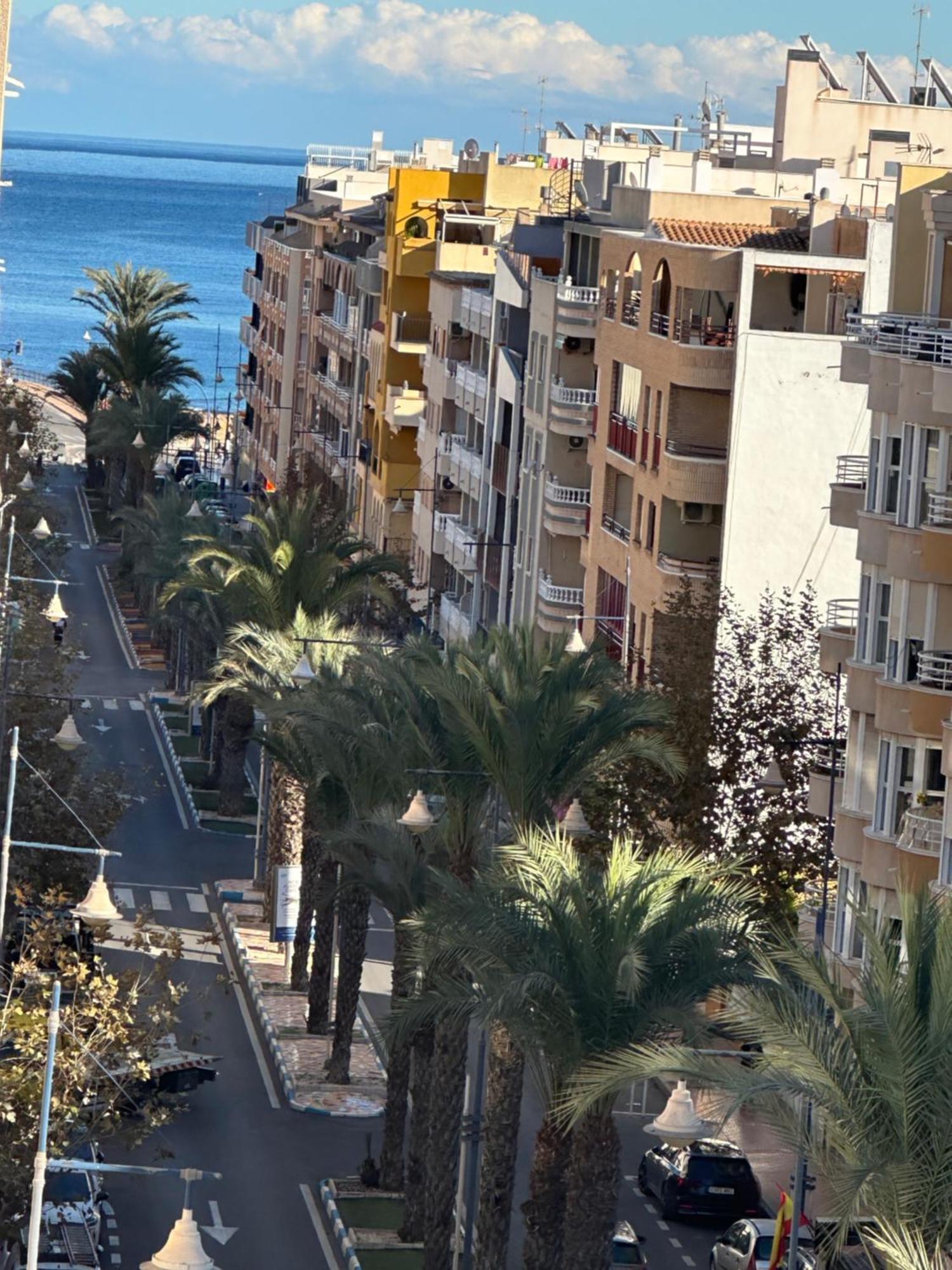 Apartament Montana Torrevieja Esterno foto